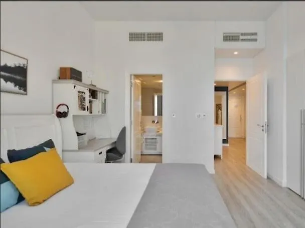 Dreamy 3Br In Palm Jumeirah With Unmatched Views Dubai